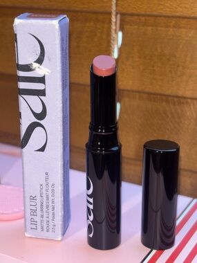 Saie Lip Blur Matte Blurring Lipstick